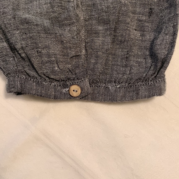 Tahari 100% Linen Back Buttons Lagenlook Top - Picture 4 of 13